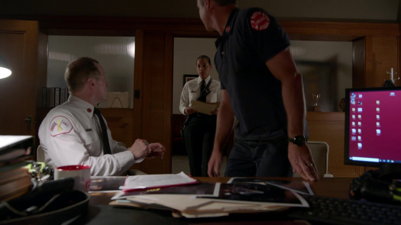 Microsoft Windows OS in Chicago Fire S13E03 "All Kinds of Crazy" (2024) - 586084