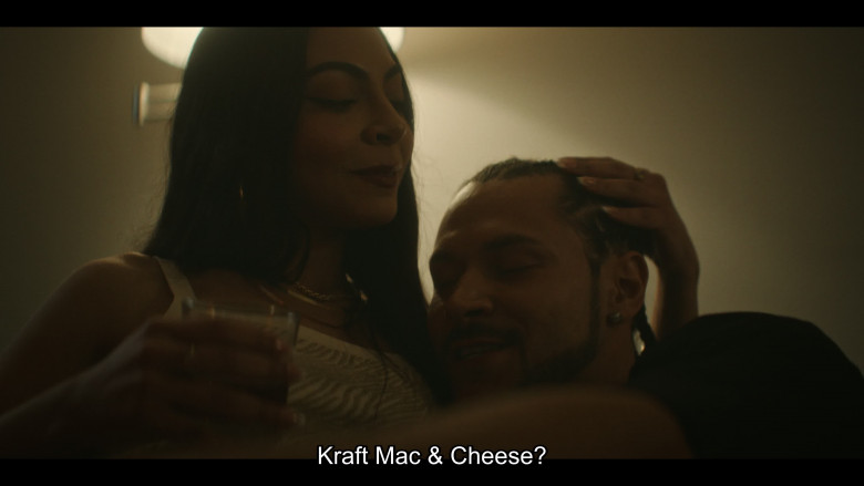 Kraft Mac & Cheese (Verbal) in American Sports Story S01E08 "Odin" (2024) - 604950