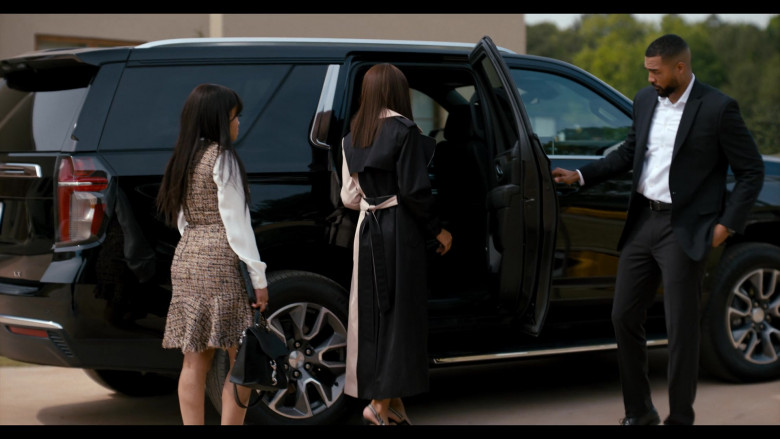 Chevrolet Tahoe Car in Beauty in Black S01E05 "Unraveling Threads" (2024) - 600100