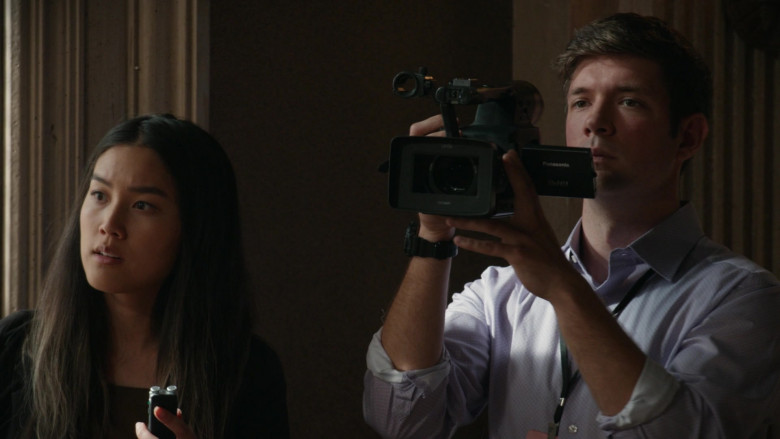 Panasonic Video Camera in 9-1-1 S08E04 "No Place Like Home" (2024) - 595065