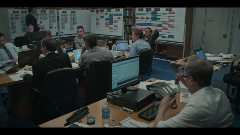 Acer Laptop and Aquafina Water in American Sports Story S01E04 "Birthday Money" (2024) - 580783