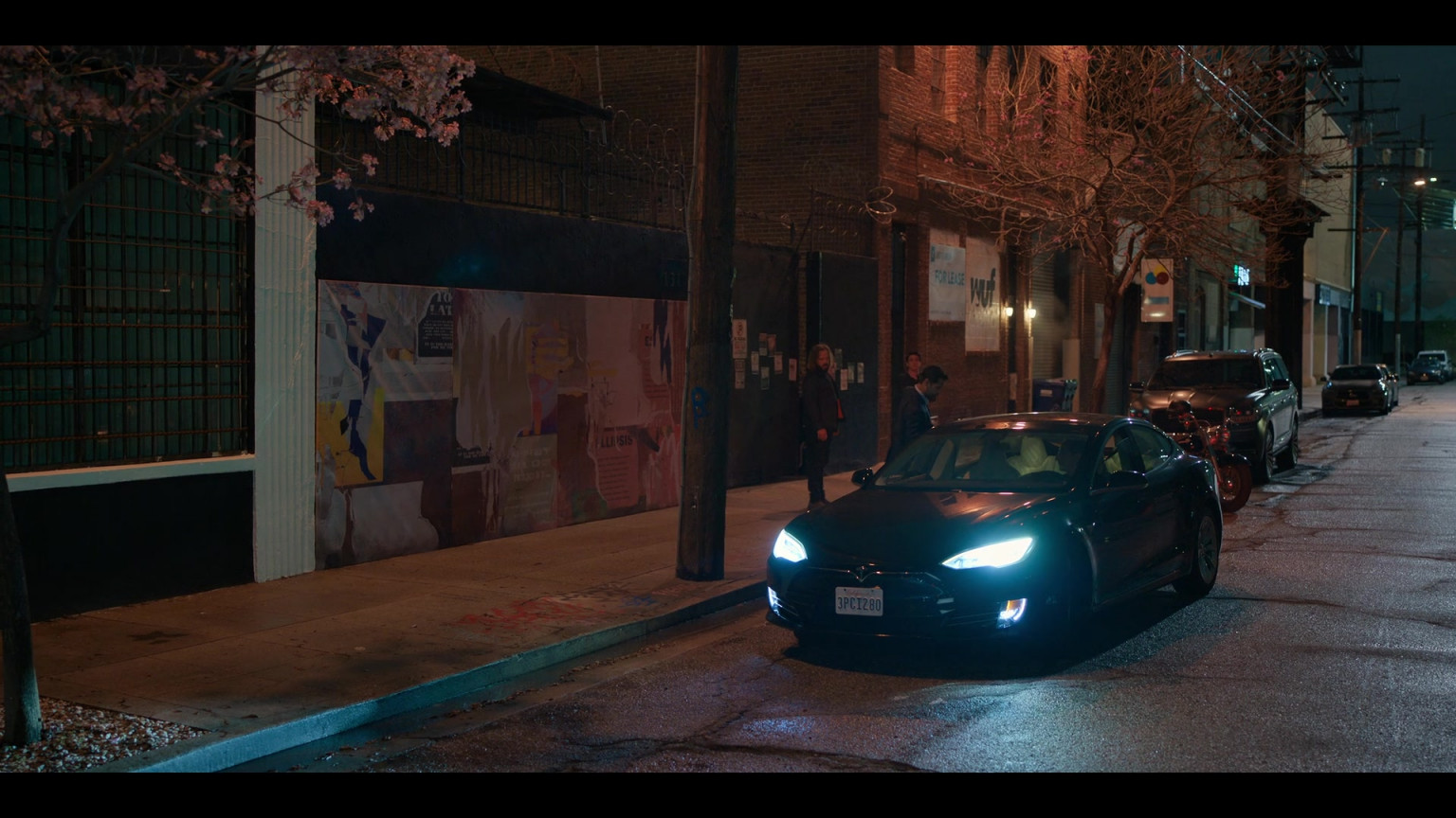 Tesla Car In The Lincoln Lawyer S03E03 "Strange Bedfellows" (2024)