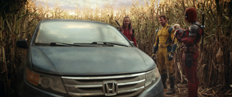 Honda Odyssey Car in Deadpool & Wolverine (2024) - 579997