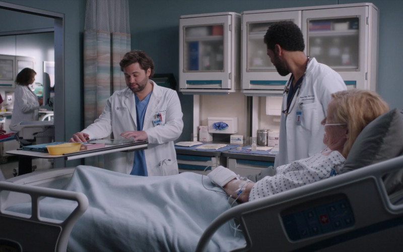 #360 – ProductPlacementBlog.com – Greys Anatomy S21E03 (2024) – Product Placement Tracking (Timecode – 00h 05m 59s)