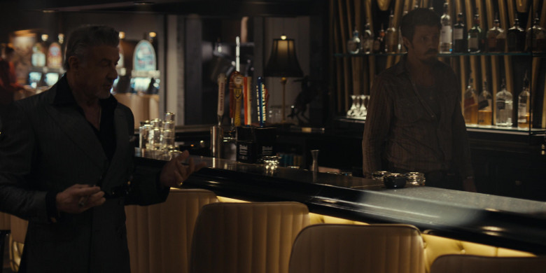 Dickel Bourbon Whisky, Bud Light, Crown Royal, Johnnie Walker, Aviation Gin in Tulsa King S02E06 "Navigator" (2024) - 598046