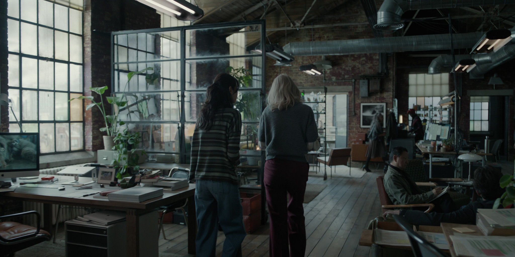 Apple IMac Computers In Disclaimer S01E04 "IV" (2024)