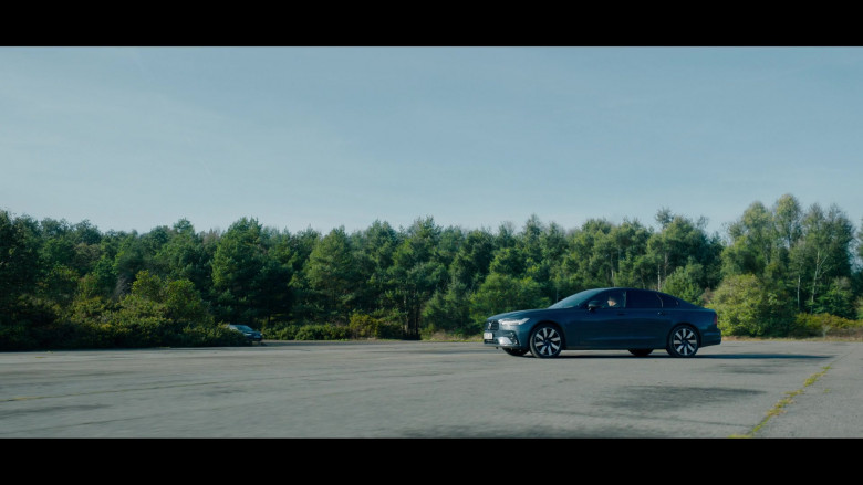 Volvo S90 Car in The Diplomat S02E04 "The Other Army" (2024) - 606055