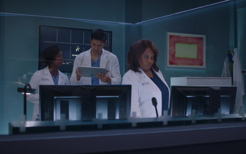 #940 – ProductPlacementBlog.com – Greys Anatomy S21E05 (2024) – Product Placement Tracking (Timecode – 00h 15m 39s)