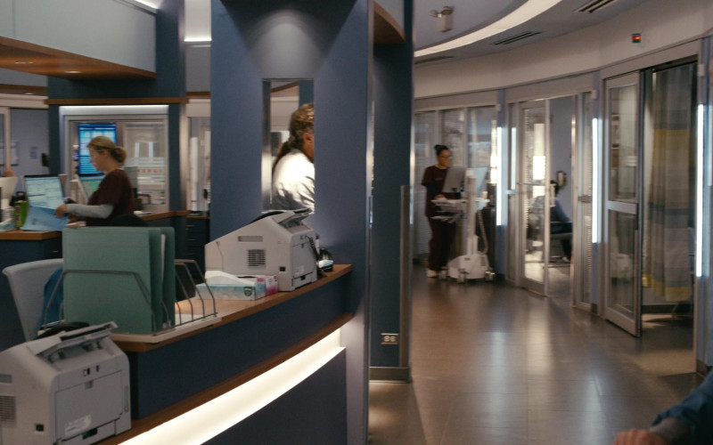 #1336 – ProductPlacementBlog.com – Chicago Med S10E06 (2024) – Product Placement Tracking (Timecode – 00h 22m 15s)