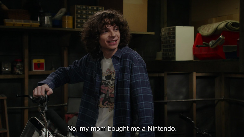 Nintendo (Verbal) in Georgie & Mandy's First Marriage S01E04 "Todd's Mom" (2024) - 613080