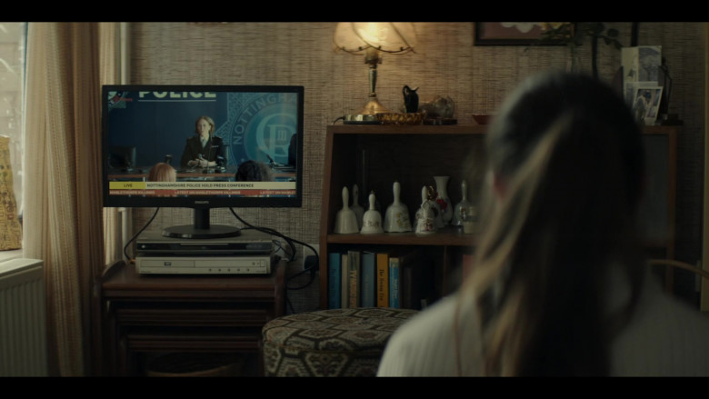 Philips TV in Sherwood S02E04 (2024) - 617995