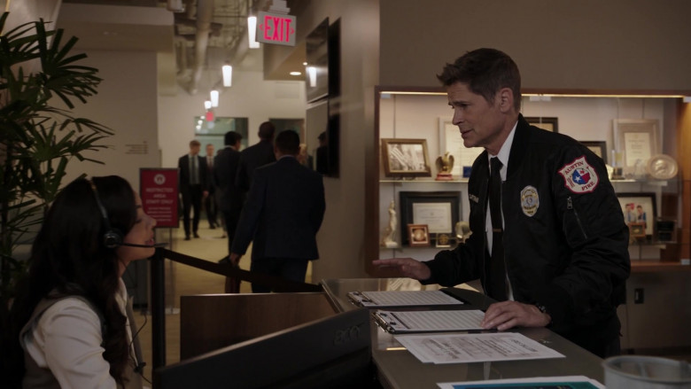 Acer Monitor in 9-1-1 Lone Star S05E08 "The Quiet Ones" (2024) - 624434