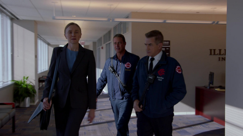 Motorola Radio in Chicago Fire S13E07 "Untouchable" (2024) - 619470