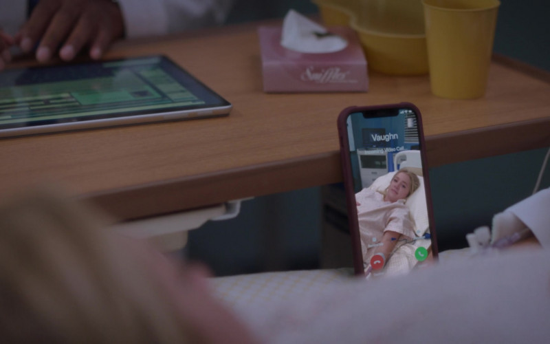 #1774 – ProductPlacementBlog.com – Greys Anatomy S21E06 (2024) – Product Placement Tracking (Timecode – 00h 29m 33s)