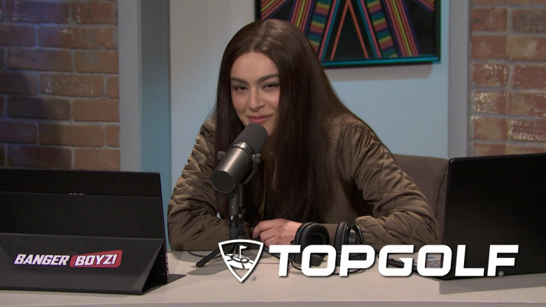 Topgolf in Saturday Night Live S50E07 "Charli XCX" (2024) - 623573