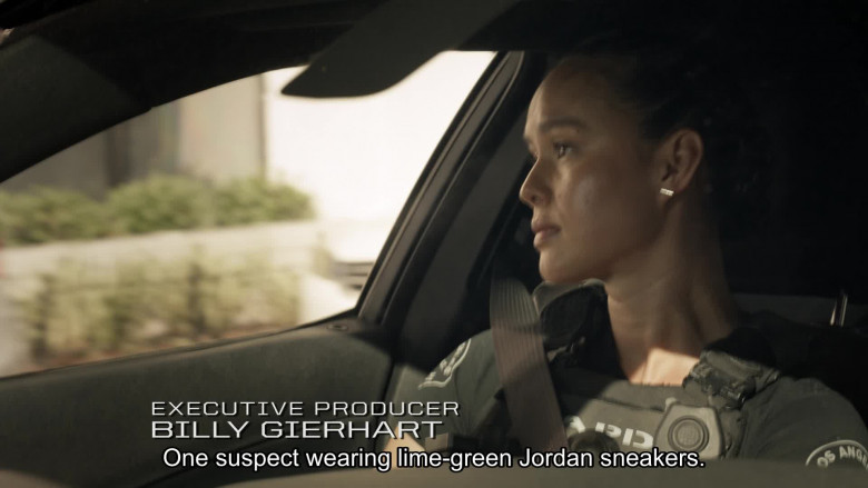 Nike Air Jordan Sneakers (Verbal) in S.W.A.T. S08E04 "The Sepulveda Protocol" (2024) - 615404