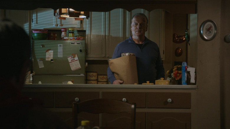 Nestle Coffee Mate and Cafe Bustelo in Blue Bloods S14E15 "No Good Deed" (2024) - 622007