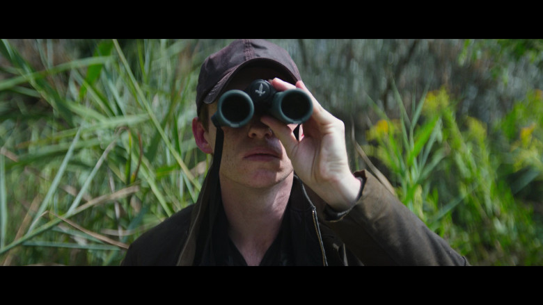 Swarovski Binocular in The Day of the Jackal S01E01 (2024) - 612490