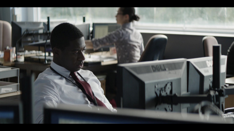 Dell Monitors in Sherwood S02E02 (2024) - 617660