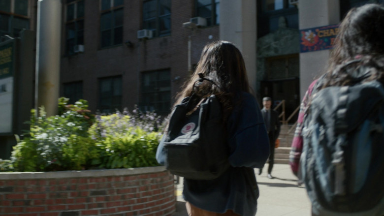 Fjallraven Backpack in Law & Order S24E05 "Report Card" (2024) - 607057