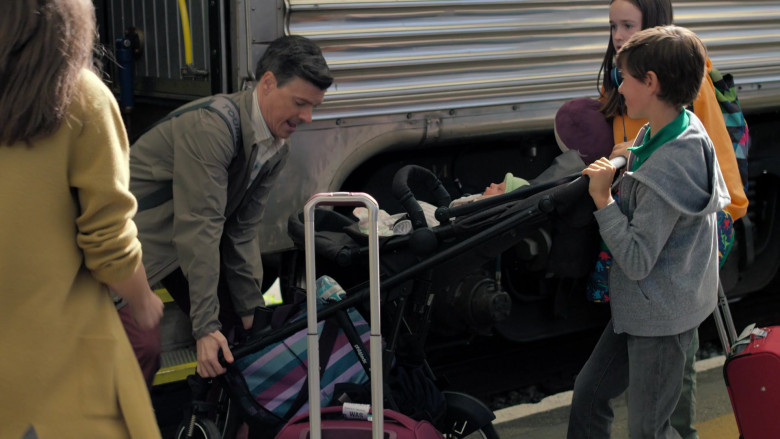 phil&teds Stroller in The Irrational S02E06 "The Wrong Side of Maybe" (2024) - 635416