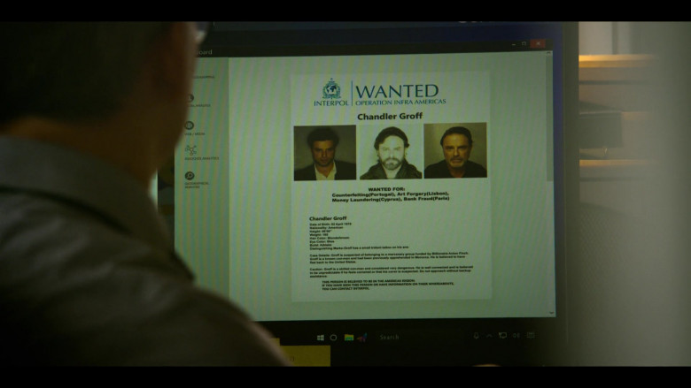 Microsoft Windows OS in Outer Banks S04E09 "The Storm" (2024) - 612322