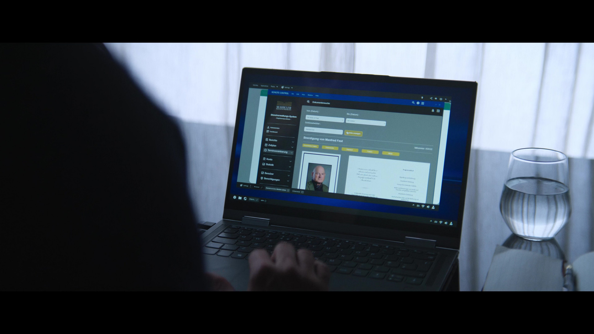 Microsoft Windows Logo (Keyboard) In The Day Of The Jackal S01E03 (2024)