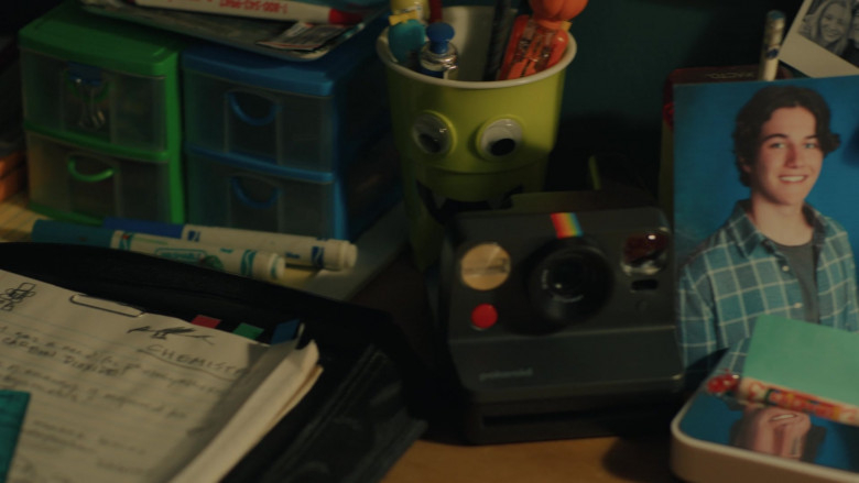 Polaroid Camera and Smarties Candy in No Good Deed S01E01 "Open House" (2024) - 651687